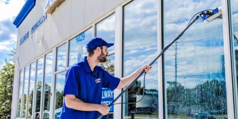 Window Washer Jobs in Canada With Free Visa Sponsorship | Eligibility + Application